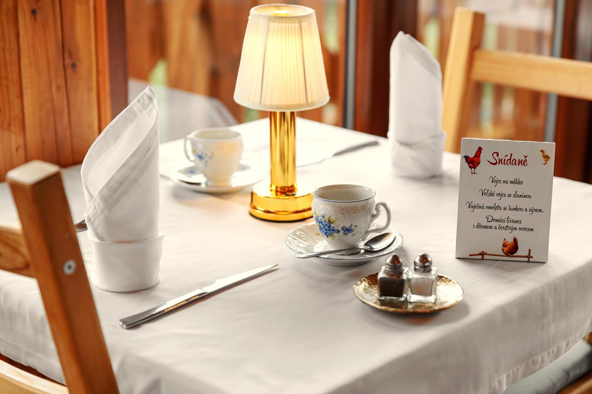 Hotel Krizovy Vrch Jesenik Ngoại thất bức ảnh